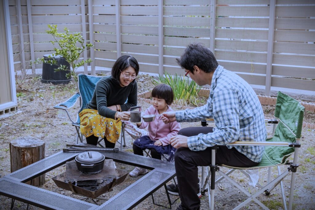 アウトドアを楽しむお家