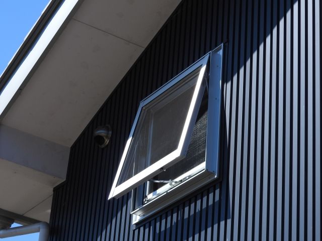 ガルバリウム鋼板とは