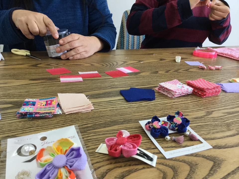 針と糸で作るまんまるお花のしぼり細工
